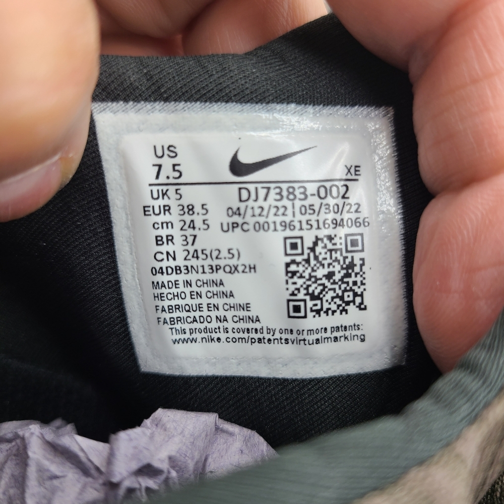 Nike Air Zoom Pegasus 39 FlyEase DJ7383-002 Size 7.5 Flaw - Picture 14 of 15